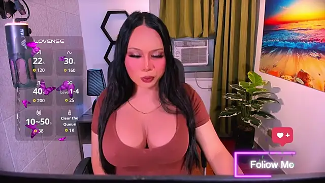 MistressHugeCockTs online show from May 27, 2026, 2:08 am