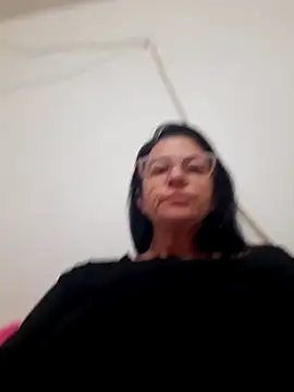 Snapshot of Camilegaucha chatting on April 26, 2026, 10:02 am Camilegaucha online show from April 26, 2026, 10:02 am