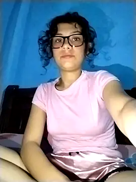 katty scorpion online show from April 12, 2026, 10:15 pm