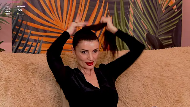 golden Muse  online show from March 28, 2026, 2:38 pm