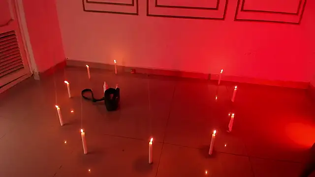 emily gaviria1 online show from April 10, 2026, 12:32 pm