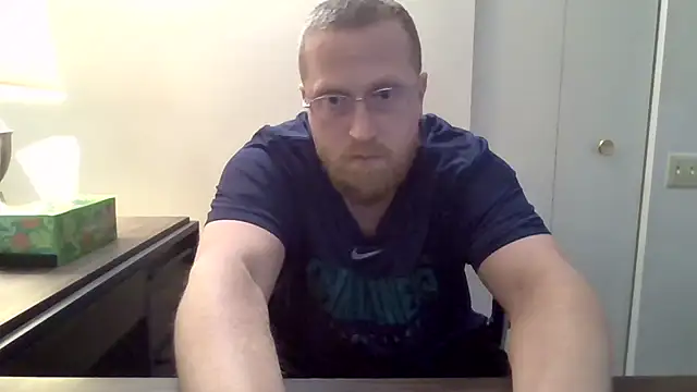 tytheexhibionist online show from April 21, 2026, 1:06 pm