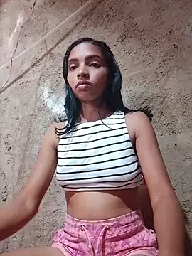 valentina gomez1 online show from May 27, 2026, 12:46 pm