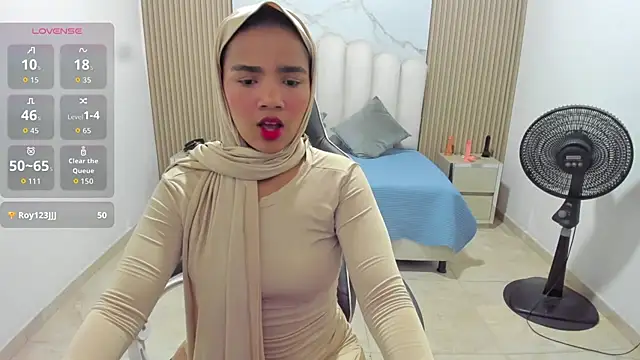 Snapshot of Jalilat_billal chatting on March 3, 2026, 2:07 am Jalilat billal online show from March 3, 2026, 2:07 am