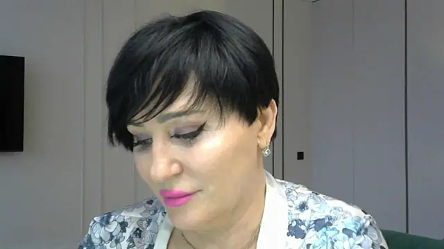 Kleotempt online show from May 16, 2026, 1:13 am