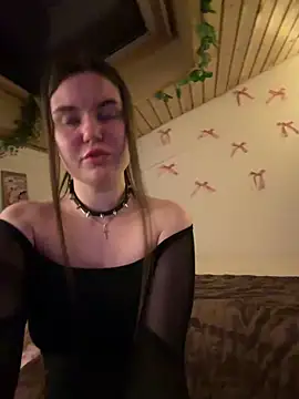 meowmiu online show from April 7, 2026, 11:26 pm