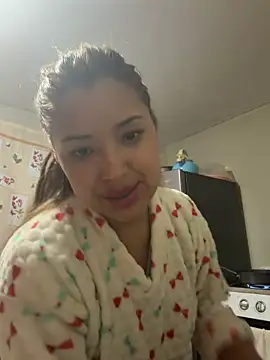 Snapshot of RubiaMorena chatting on March 3, 2026, 3:23 am RubiaMorena online show from March 3, 2026, 3:23 am