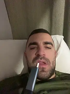 Snapshot of VANYA1997 chatting on February 26, 2026, 6:01 am VANYA1997 online show from February 26, 2026, 6:01 am