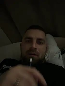 VANYA1997 online show from April 9, 2026, 2:33 pm