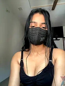 Snapshot of keyswee chatting on November 15, 2025, 6:22 am keyswee online show from November 15, 2025, 6:22 am