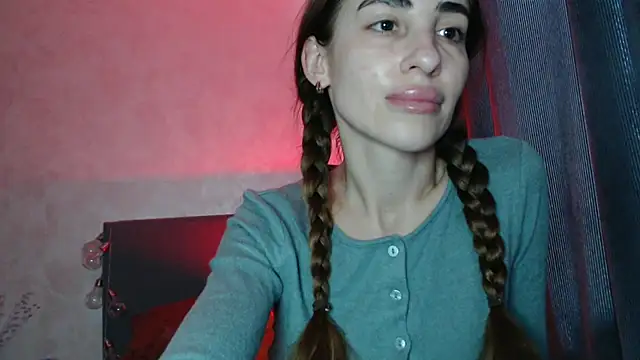 Snapshot of Nora_Sweet1 chatting on February 24, 2026, 12:14 pm Nora Sweet1 online show from February 24, 2026, 12:14 pm