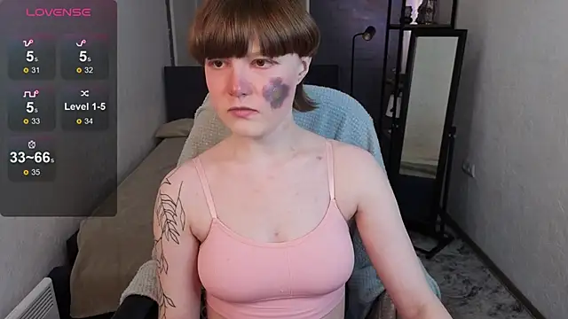  DreamLuna1  online show from April 7, 2026, 12:16 pm