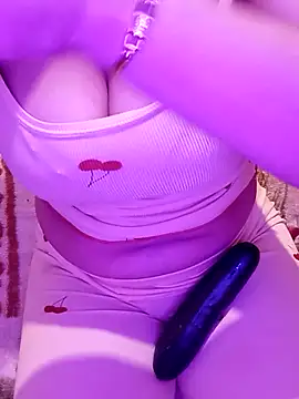 Lona Hot online show from March 31, 2026, 3:34 pm