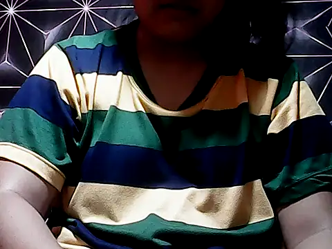 Snapshot of Flowerbebe chatting on June 2, 2026, 6:48 am Flowerbebe online show from June 2, 2026, 6:48 am