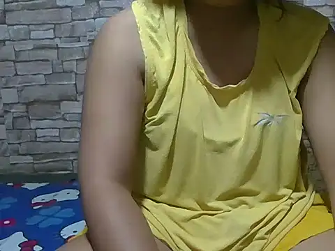 Snapshot of Flowerbebe chatting on July 20, 2026, 9:34 am Flowerbebe online show from July 20, 2026, 9:34 am