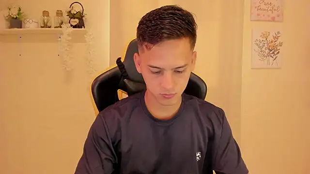 sexy andres01 online show from March 7, 2026, 1:30 pm