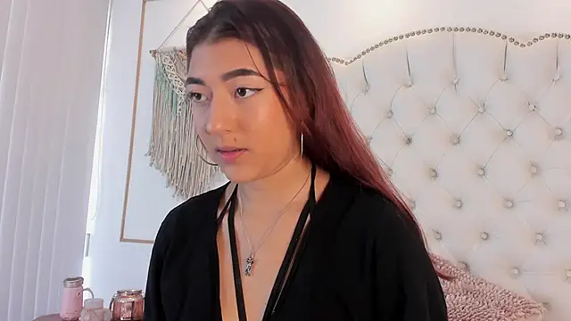 Sara funy online show from March 6, 2026, 1:18 pm