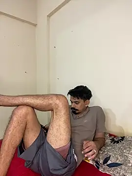 LOVELUST02 online show from April 18, 2026, 5:28 pm