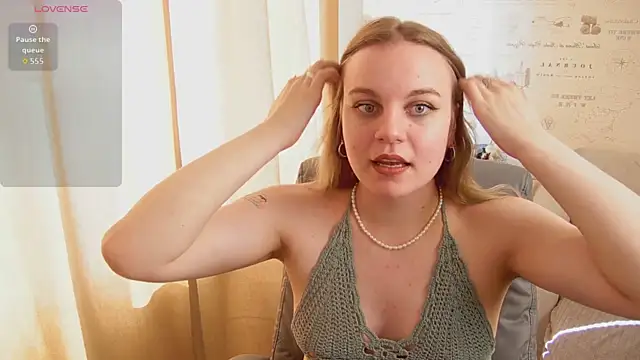 Glow Margo online show from July 20, 2026, 3:21 am