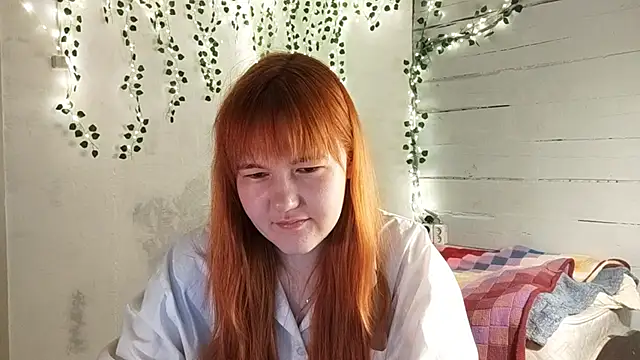 Snapshot of DinaFirebird chatting on March 30, 2026, 4:13 am DinaFirebird online show from March 30, 2026, 4:13 am