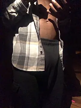 Snapshot of EricSwainn901 chatting on April 16, 2026, 5:52 am EricSwainn901 online show from April 16, 2026, 5:52 am