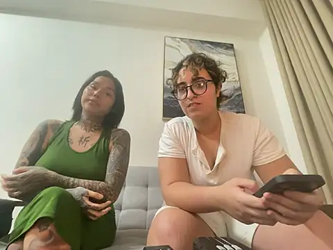 yassiestar online show from March 3, 2026, 4:35 pm