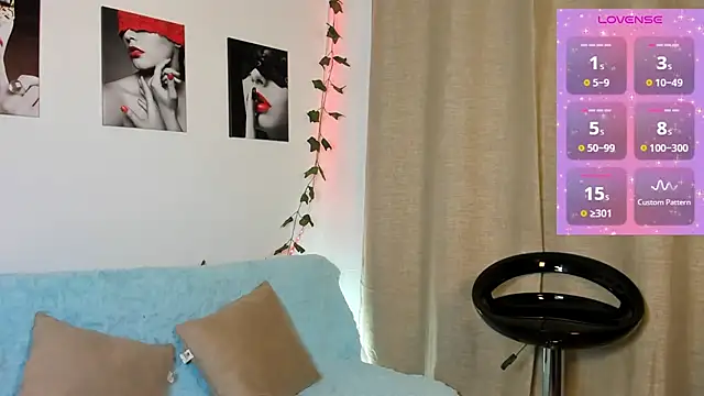 Snapshot of Rebeca_Marchetti chatting on May 8, 2026, 8:47 pm Rebeca Marchetti online show from May 8, 2026, 8:47 pm
