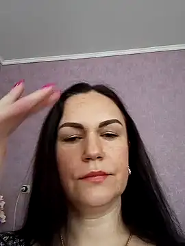 AmyLove471 online show from May 17, 2026, 9:49 am