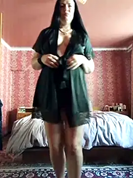 AmyLove471 online show from July 12, 2026, 7:10 am