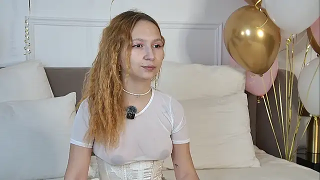 Snapshot of JassyCollins chatting on May 20, 2026, 3:18 pm JassyCollins online show from May 20, 2026, 3:18 pm