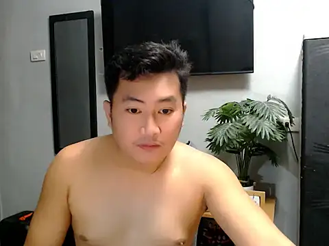 Snapshot of Bigdaddybear888 chatting on July 15, 2026, 6:13 pm Bigdaddybear888 online show from July 15, 2026, 6:13 pm