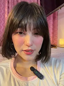 AitanaJhons  online show from April 13, 2026, 11:05 am