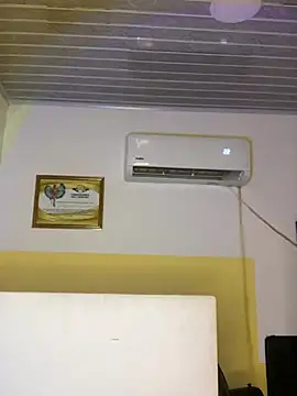 Snapshot of Eloise_aksnes chatting on July 27, 2026, 5:58 am Eloise aksnes online show from July 27, 2026, 5:58 am