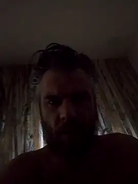 Snapshot of Hornybalkanmen12 chatting on May 17, 2026, 6:26 pm Hornybalkanmen12 online show from May 17, 2026, 6:26 pm