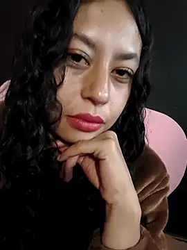 Snapshot of melsylatina chatting on March 20, 2026, 1:43 am melsylatina online show from March 20, 2026, 1:43 am