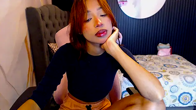 stefanny vv online show from May 8, 2026, 3:39 pm