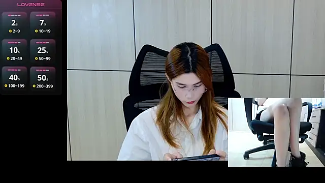Snapshot of zhen-68 chatting on May 2, 2026, 2:49 am zhen-68 online show from May 2, 2026, 2:49 am