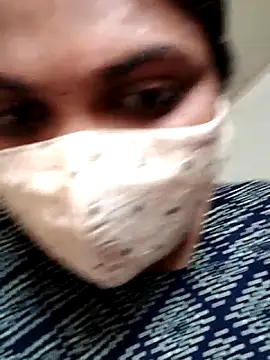 Snapshot of Tamil_Hot_Saranya chatting on February 27, 2026, 8:25 am Tamil Hot Saranya online show from February 27, 2026, 8:25 am