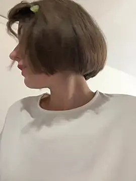 Kamorana online show from March 26, 2026, 11:27 am