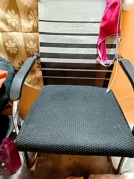 mishti sharma20 online show from April 4, 2026, 7:22 pm