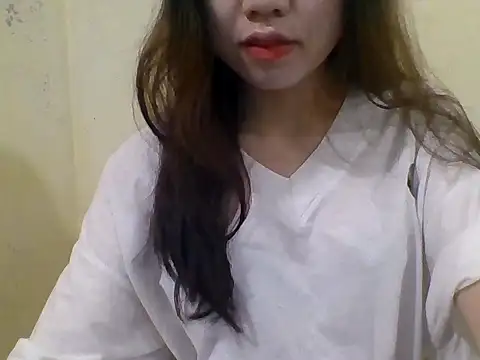 kiraa-007 online show from March 17, 2026, 1:14 pm