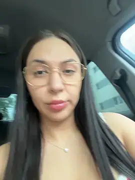 Bunny Lush online show from May 23, 2026, 4:07 am