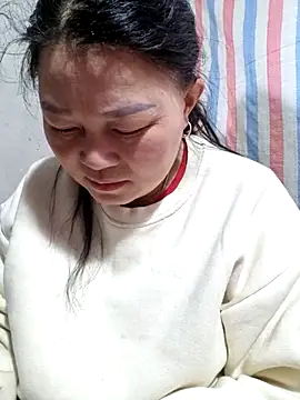 Snapshot of phay79 chatting on March 14, 2026, 3:01 am phay79 online show from March 14, 2026, 3:01 am