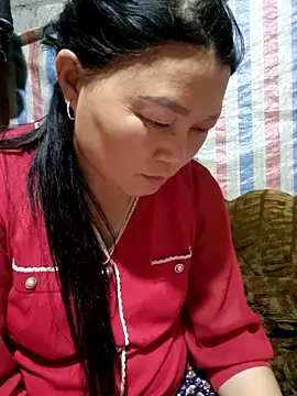 Snapshot of phay79 chatting on March 25, 2026, 2:01 pm phay79 online show from March 25, 2026, 2:01 pm