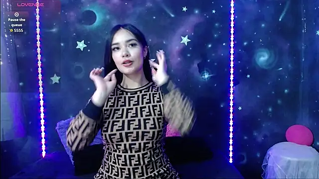 ValentinaRojass  online show from March 16, 2026, 3:27 pm