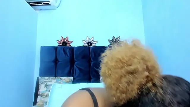 Saray sexylove online show from July 19, 2026, 12:09 pm