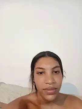 Snapshot of ginevere_20 chatting on June 7, 2026, 8:12 pm ginevere 20 online show from June 7, 2026, 8:12 pm