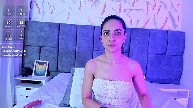 Snapshot of Samantha_Velle chatting on May 10, 2026, 1:44 am Samantha Velle online show from May 10, 2026, 1:44 am