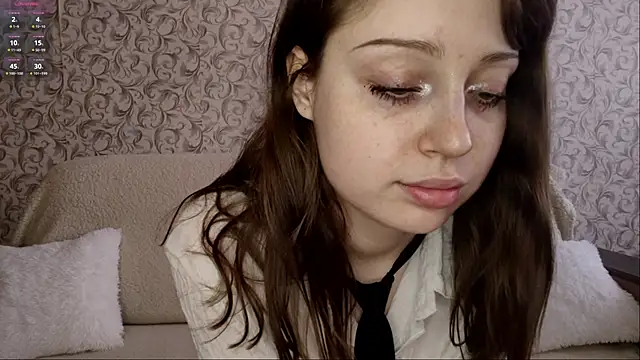 SofiaMoretti online show from May 23, 2026, 7:13 am