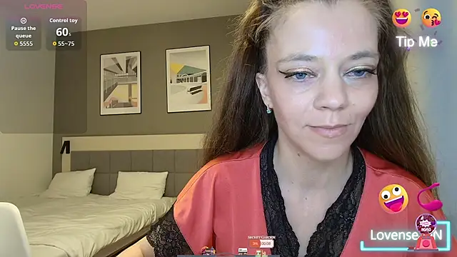 Snapshot of Yana-XX chatting on June 8, 2026, 8:20 pm Yana-XX online show from June 8, 2026, 8:20 pm